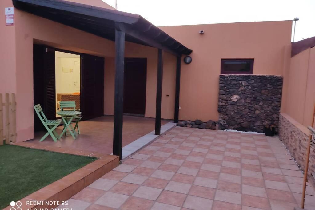 Casa Pitaya, Acogedora, Con Piscina, Fibra Optica Villa La Oliva Exterior photo
